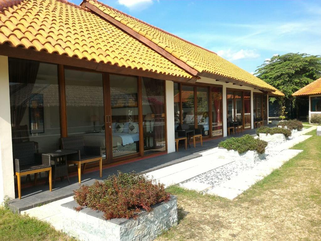 Jepara Marina Beach Bungalows Dış mekan fotoğraf