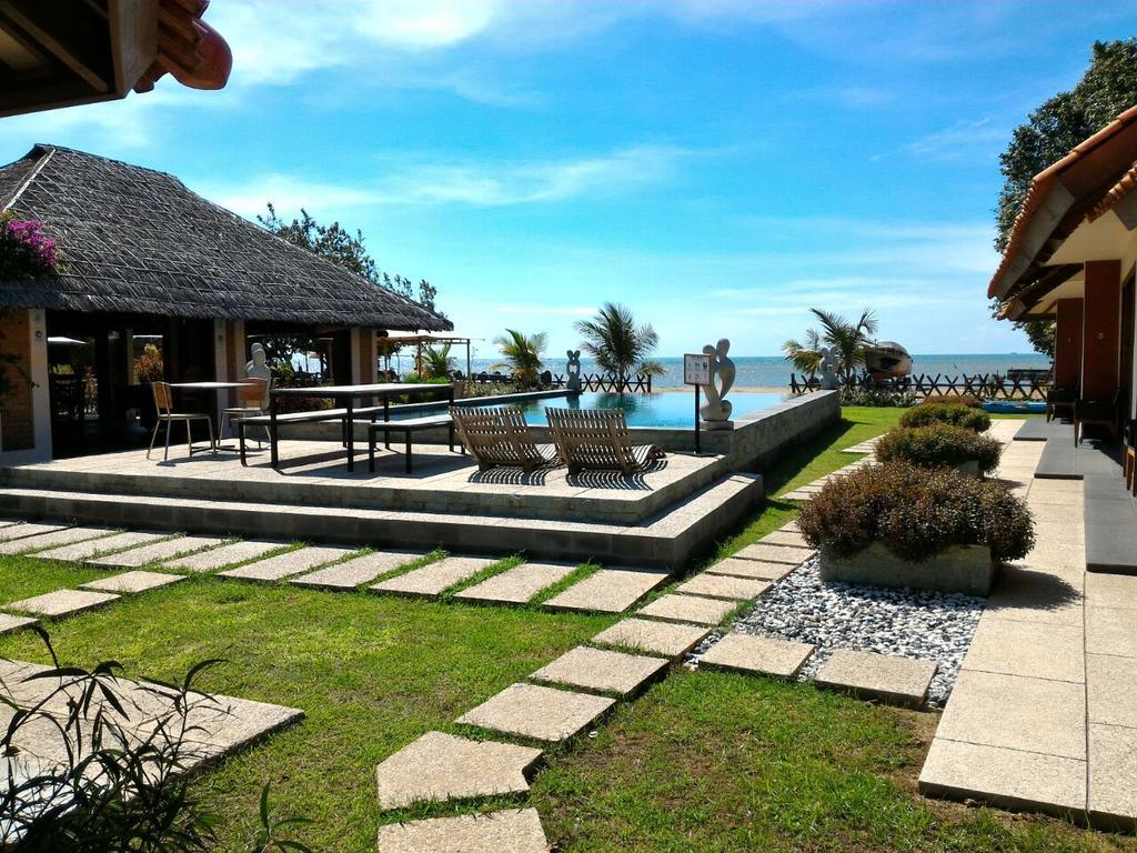 Jepara Marina Beach Bungalows Dış mekan fotoğraf